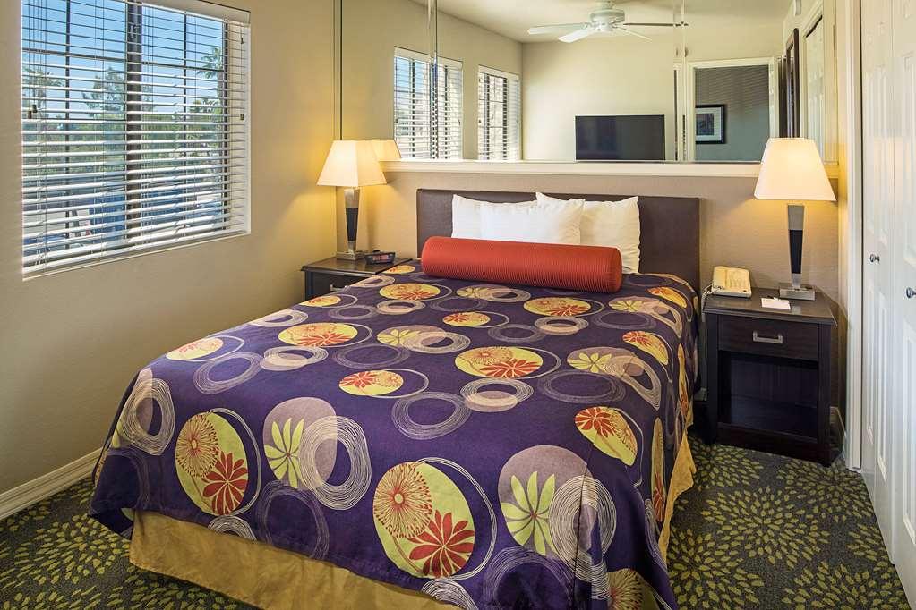 לייק הבאסו סיטי London Bridge Resort חדר תמונה